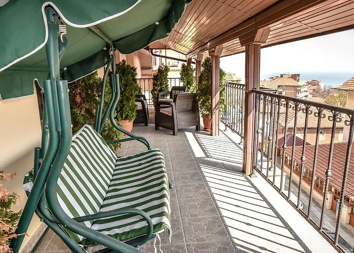 Dimitur Jekov * Obzor